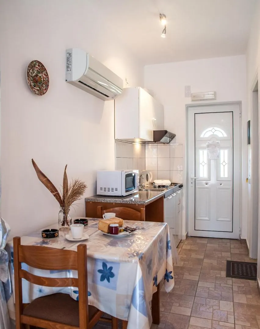 Thimios Rooms Keramiaí ギリシャ